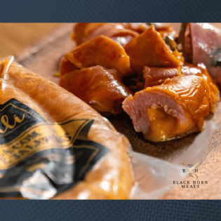 Linguiça Defumada c/ Cheddar e Jalapeño
